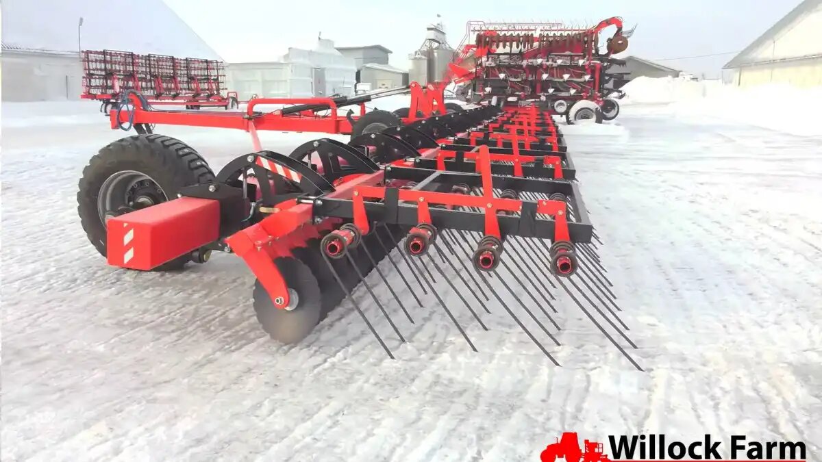 Фото: Скриншот с видео, опубликованного на YouTube-канала Willock Farm Дисковая гибридная борона Willock Farm (тестовый образец)