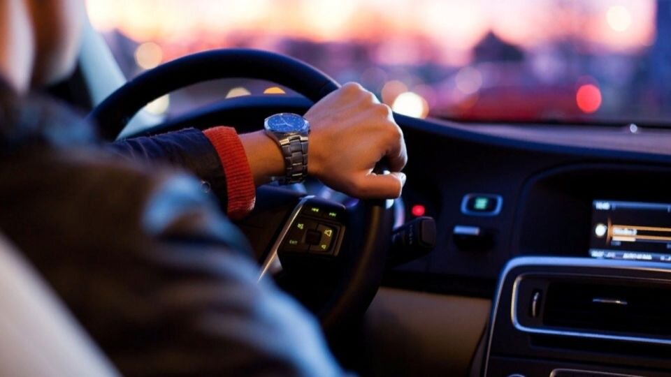    Авто. Руль. Источник: pixabay