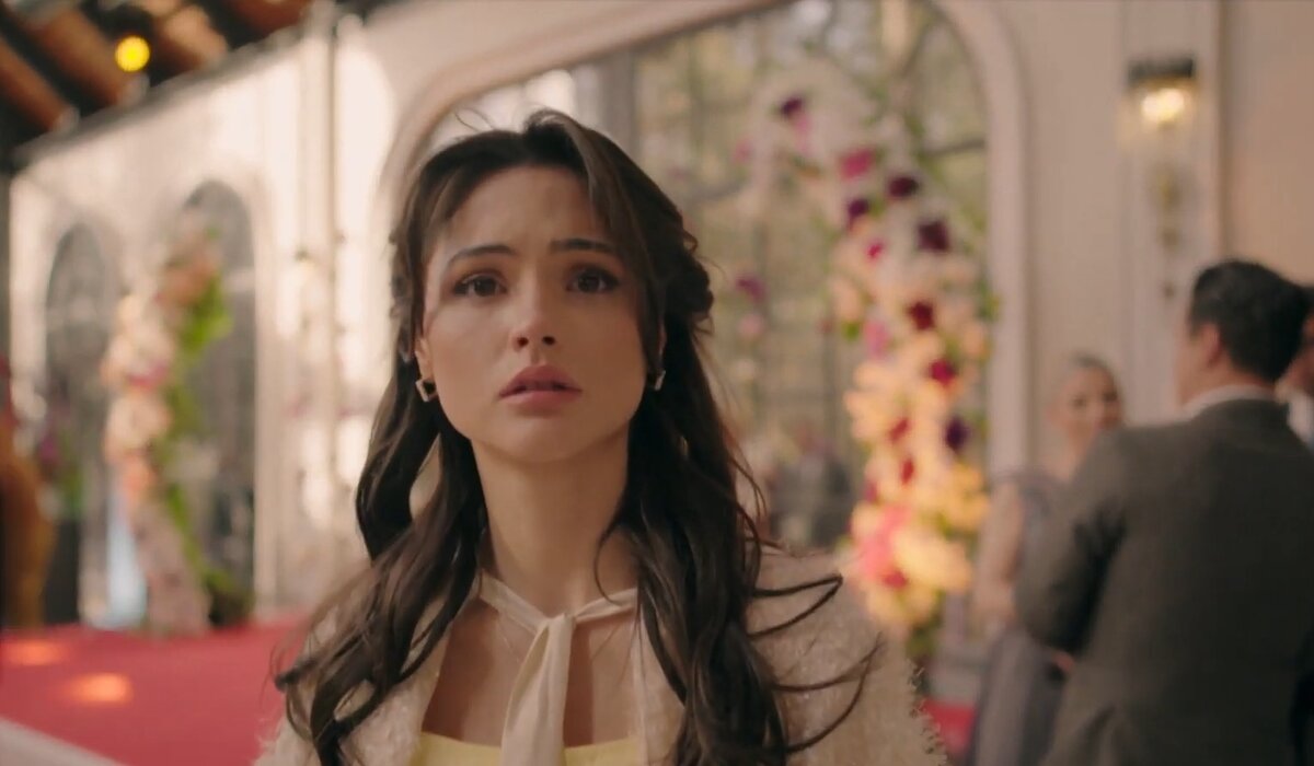 Кадр из сериала "Соседняя комната". Картинка из Интернета.