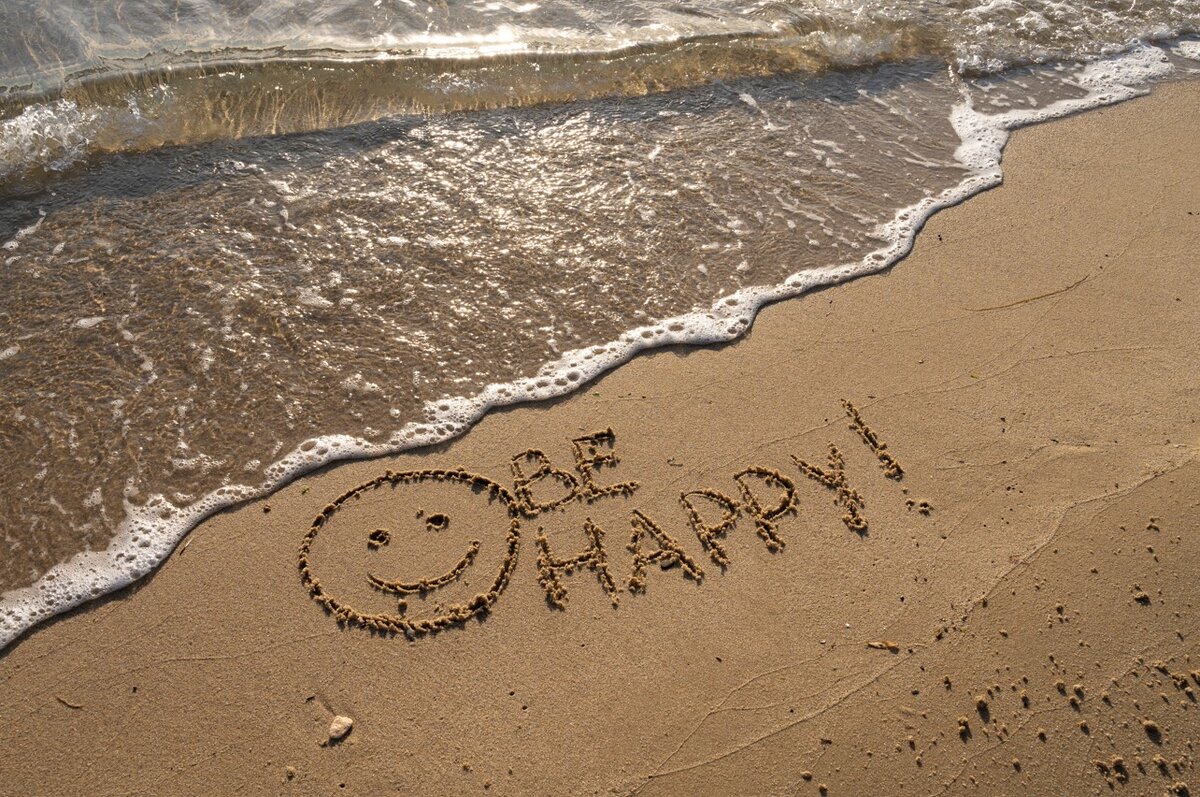 <a href="https://ru.freepik.com/free-photo/writing-words-in-the-sand_150958485.htm#fromView=search&page=1&position=52&uuid=bd99f3cf-2e6a-4e96-9801-f86ac658dcd5">Изображение от freepik</a>