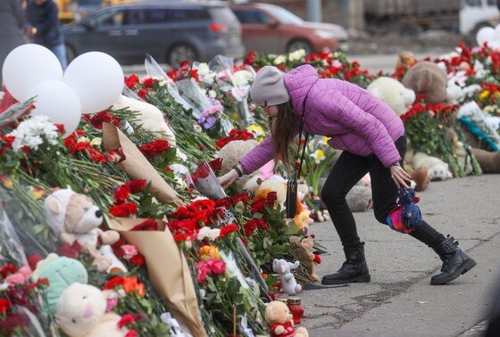    Акция памяти жертв теракта в подмосковном «Крокус Сити Холле»