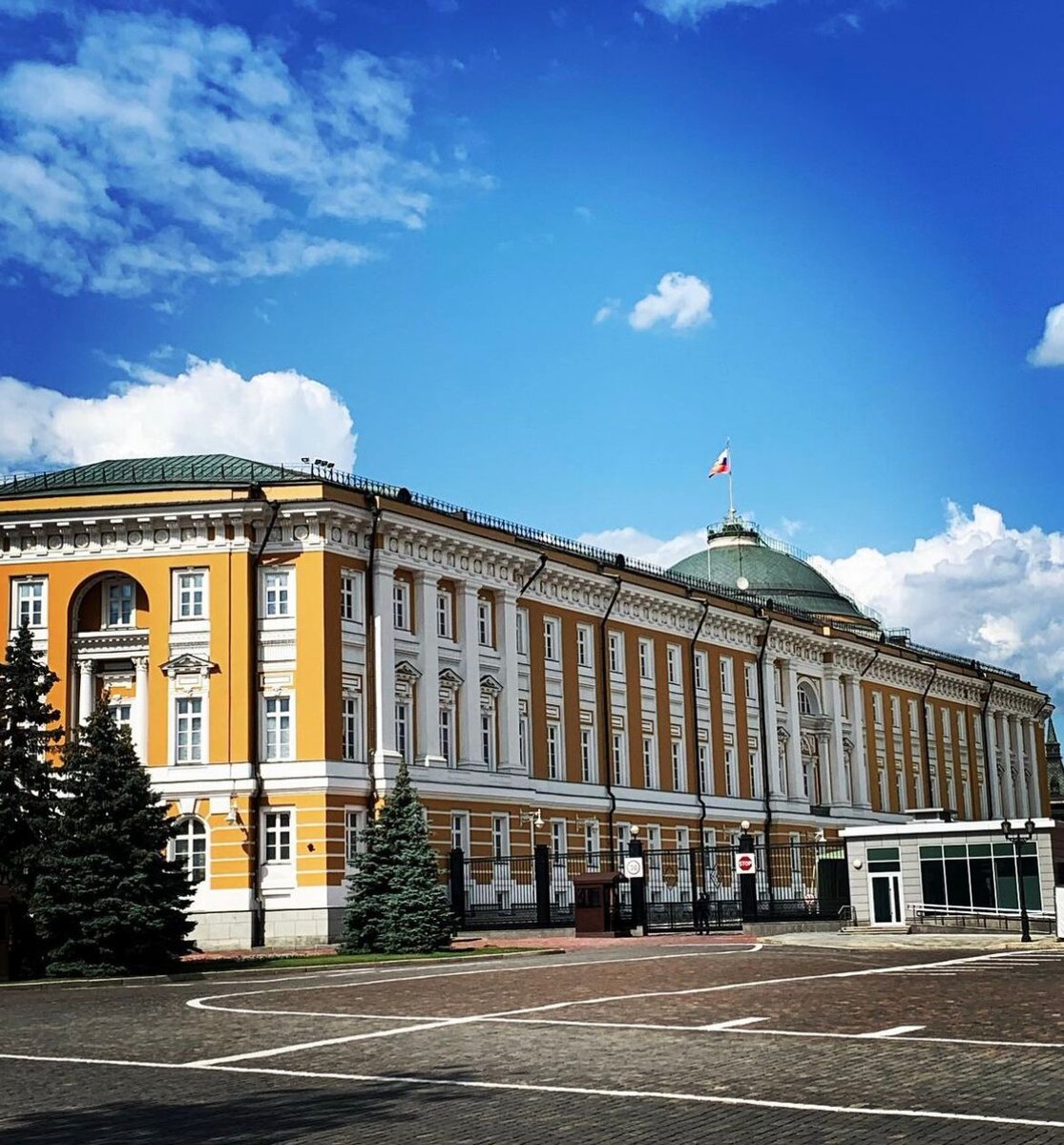 Сенатский дворец © "Покажу Москву"