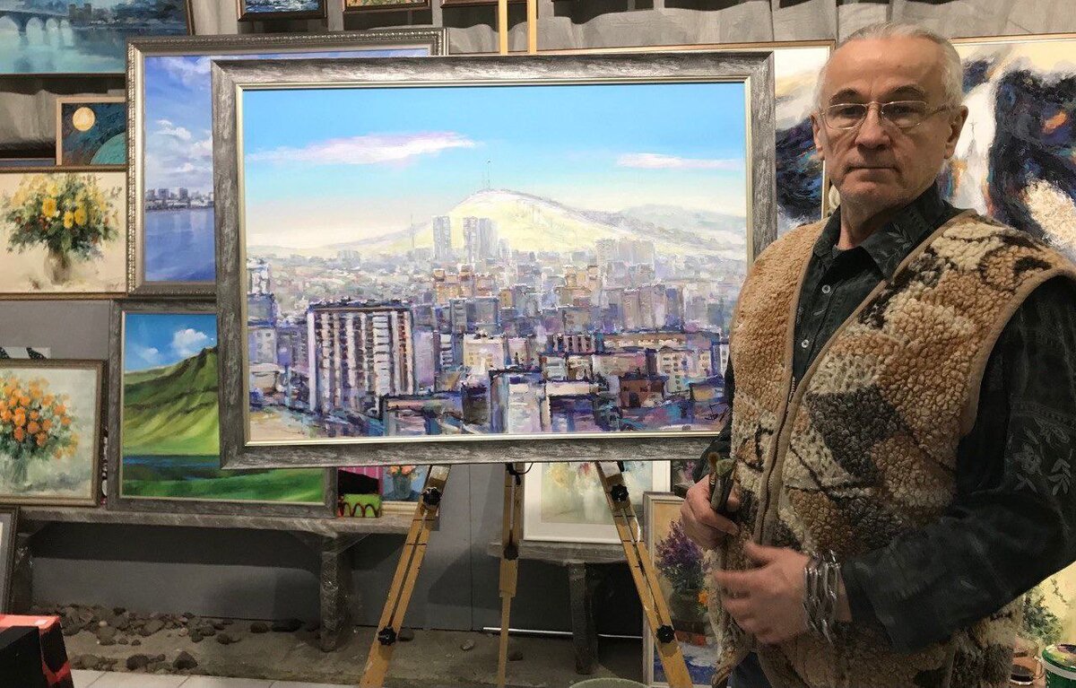 Николай Балышев в Творческом Союзе Художников России в Красноярске на Ленина, 28