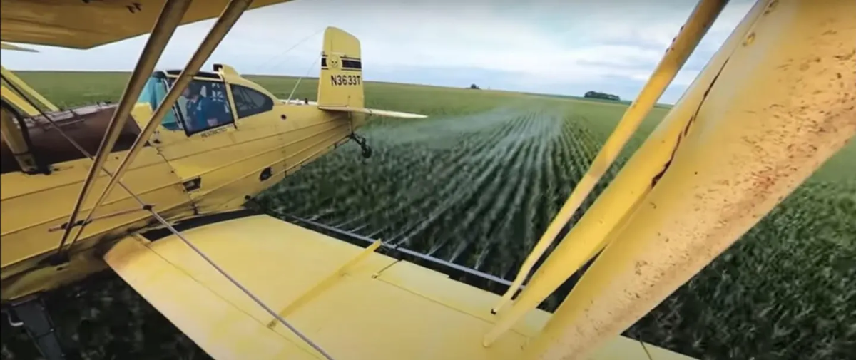 Самолет сельхозавиации в США // источник: forbes.com