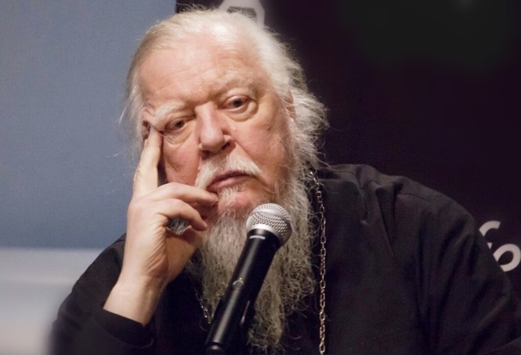 Димитрий Смирнов (07.03.1951 — 21.10.2020 гг.) — протоиерей, церковный и общественный деятель, проповедник, миссионер.