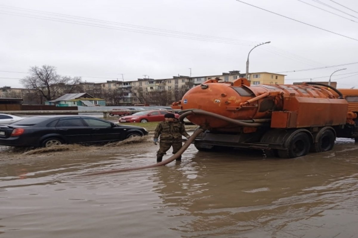    Астрахань затопило после дождя