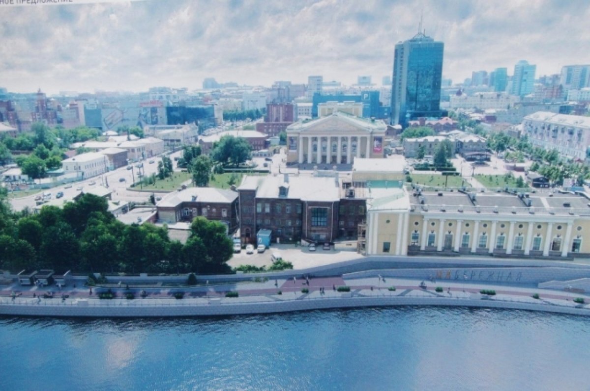    Центру города всегда уделяется первоочередное внимание.