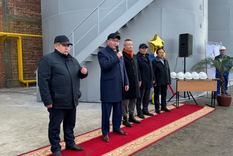    Акционер нового завода в Бурятии по производству льняного и рапсового масла рассказал, как пришла эта идея