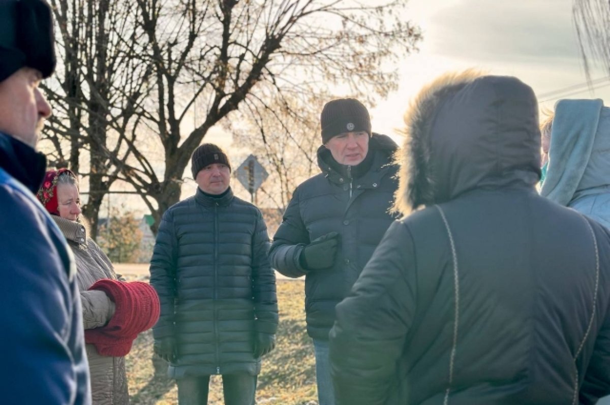    Губернатор Белгородской области съездил в пункт выдачи гумпомощи Грайворона