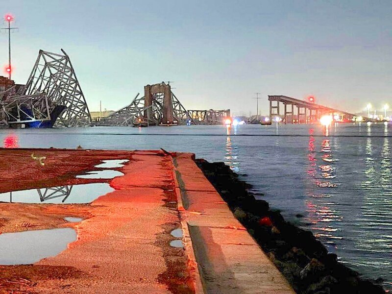    Карма: когда хочешь уничтожить Крымский мост, а падает мост в Балтиморе