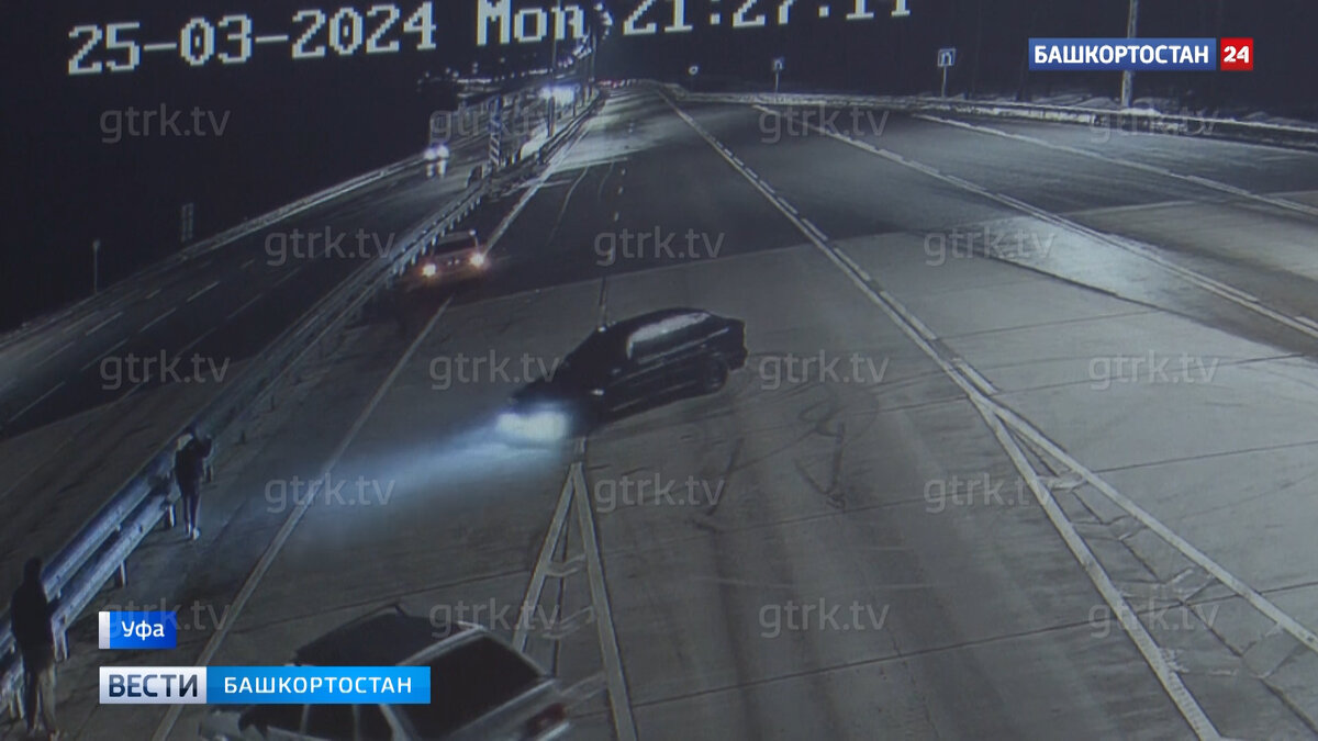    На Восточном выезде из Уфы водитель тонированного "Ваза" устроил дрифт