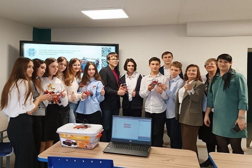    В ДонНУЭТ появилась новая лаборатория с современным оборудованием. Фото: ТГ/Толстыкина