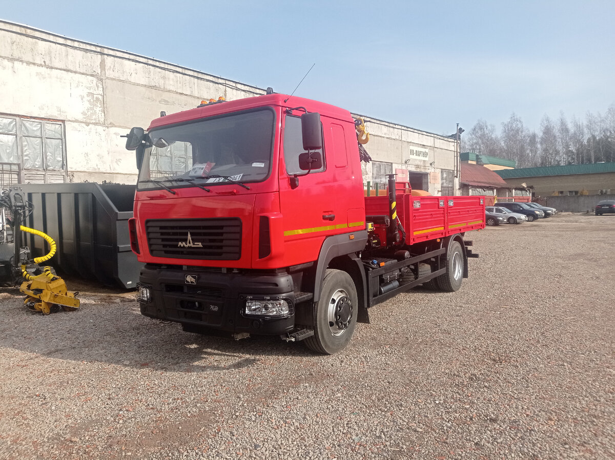 Бортовой автомобиль "ПАРТНЕР АКМ" на шасси МАЗ-534026 с КМУ ИНМАН ИМ 150N