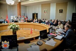  📷    В Оренбуржье в 2024 году на поддержку «детей войны» предусмотрено почти 44 млн рублей Белов Михаил Александрович