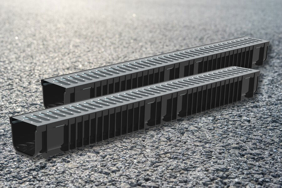 Пластиковые водоотводные лотки с решеткой