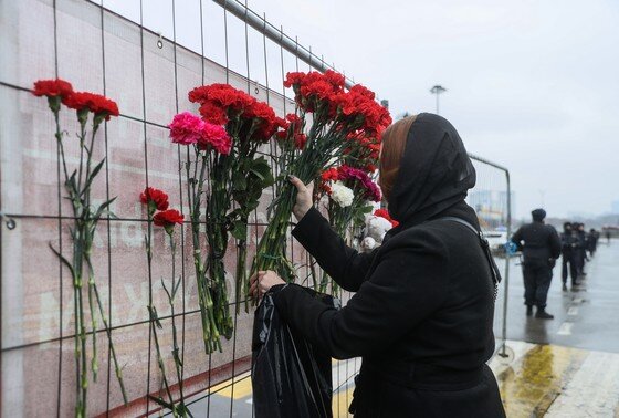    Акция памяти жертв теракта в подмосковном «Крокус Сити Холле»