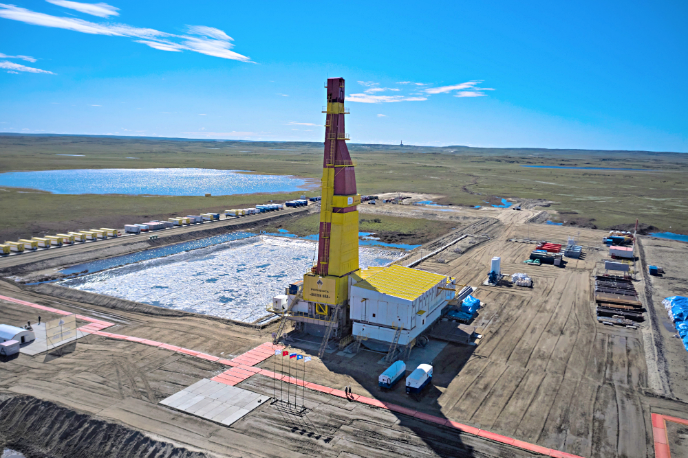 1. СД Сбербанка ($SBER) рекомендовал дивиденды за 2023 год в размере 33,3₽/акция (ДД+10,83 и ДД+10,77). 2. СД Северстали ($CHMF) рекомендовал дивиденды за 1 кв.2024 г.-3