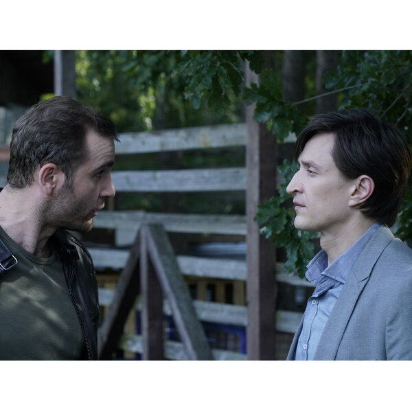     Юрий Чурсин и Максим Стоянов расследуют серию убийств молодых девушек в «Черном солнце»