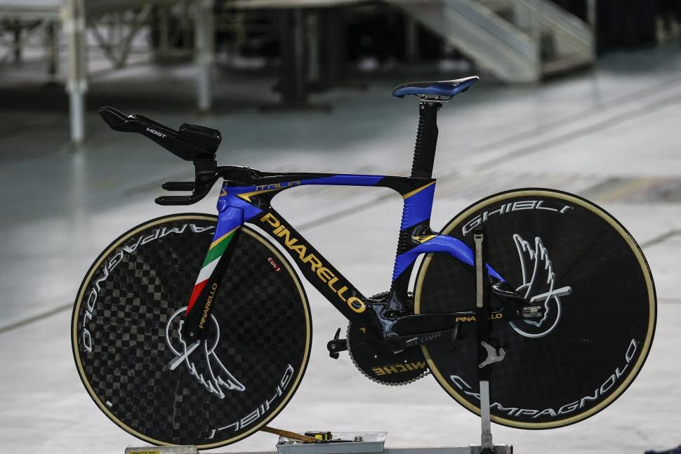    Pinarello Bolide F HR 3D