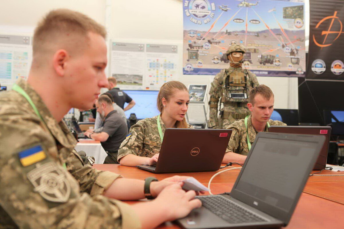 надо жить цитаты. бернард шоу. бернард шоу афоризмы. 2 процента людей думают. цитаты о людях считающих себя лучше других.