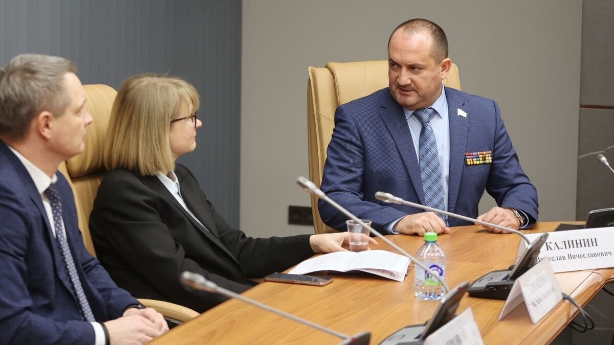    Калинин высказался об оптимизации кадровой политики в районах областиНовости Саратова и области – Сетевое издание «Репортер64»