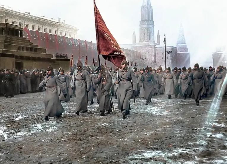 Праздник Октябрьской революции в 1925 году
