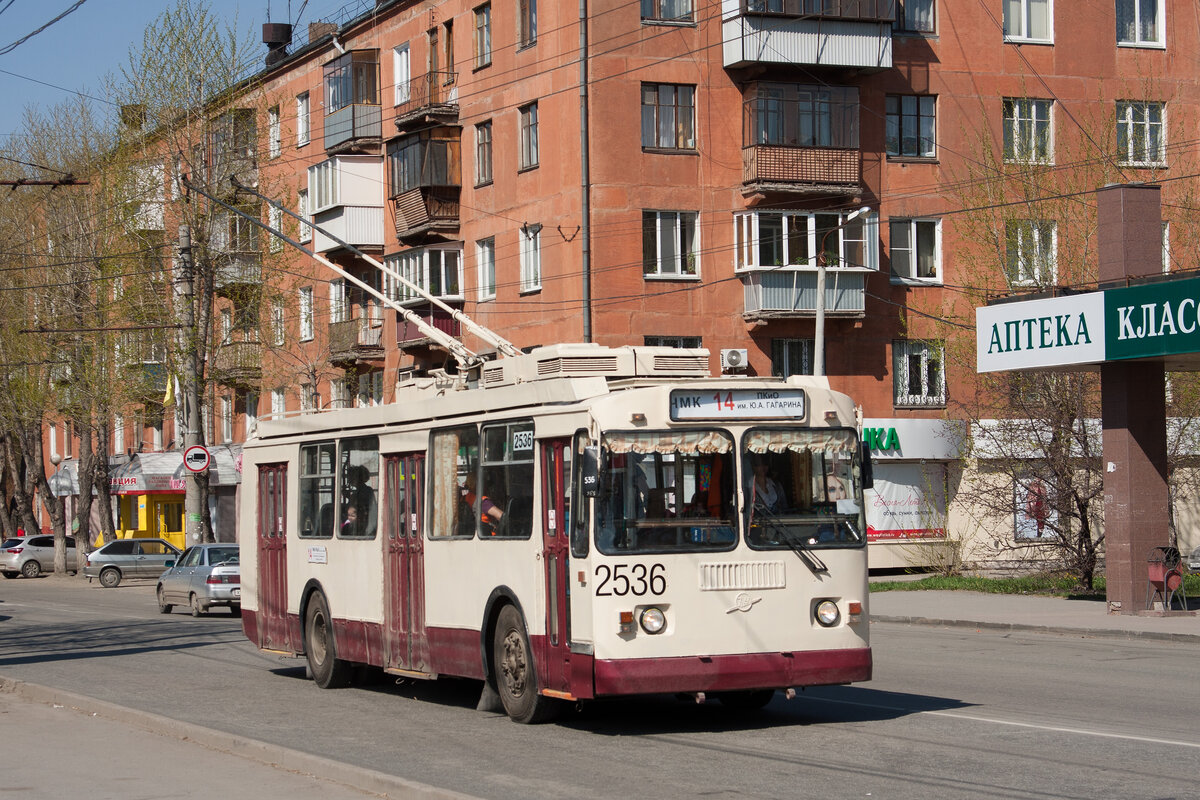 ЗиУ-682Г-016 (017). А если вы знаете, что значат эти цифры - пишите в комментариях.