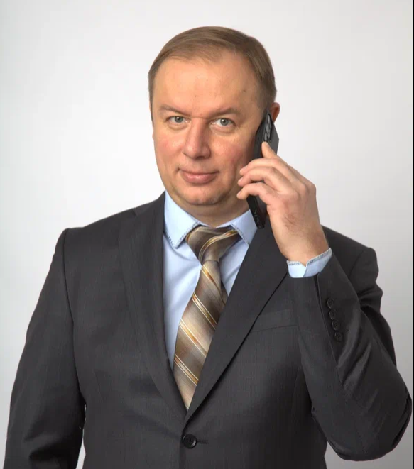 Александр Козловцев