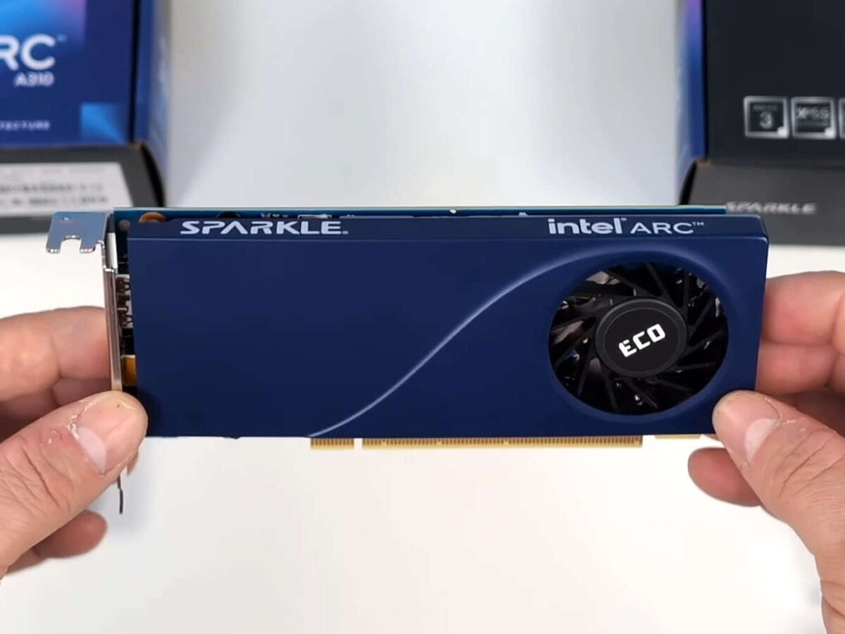    Блогер сделал крохотную версию видеокарты Intel Arc A380 для мини-ПК