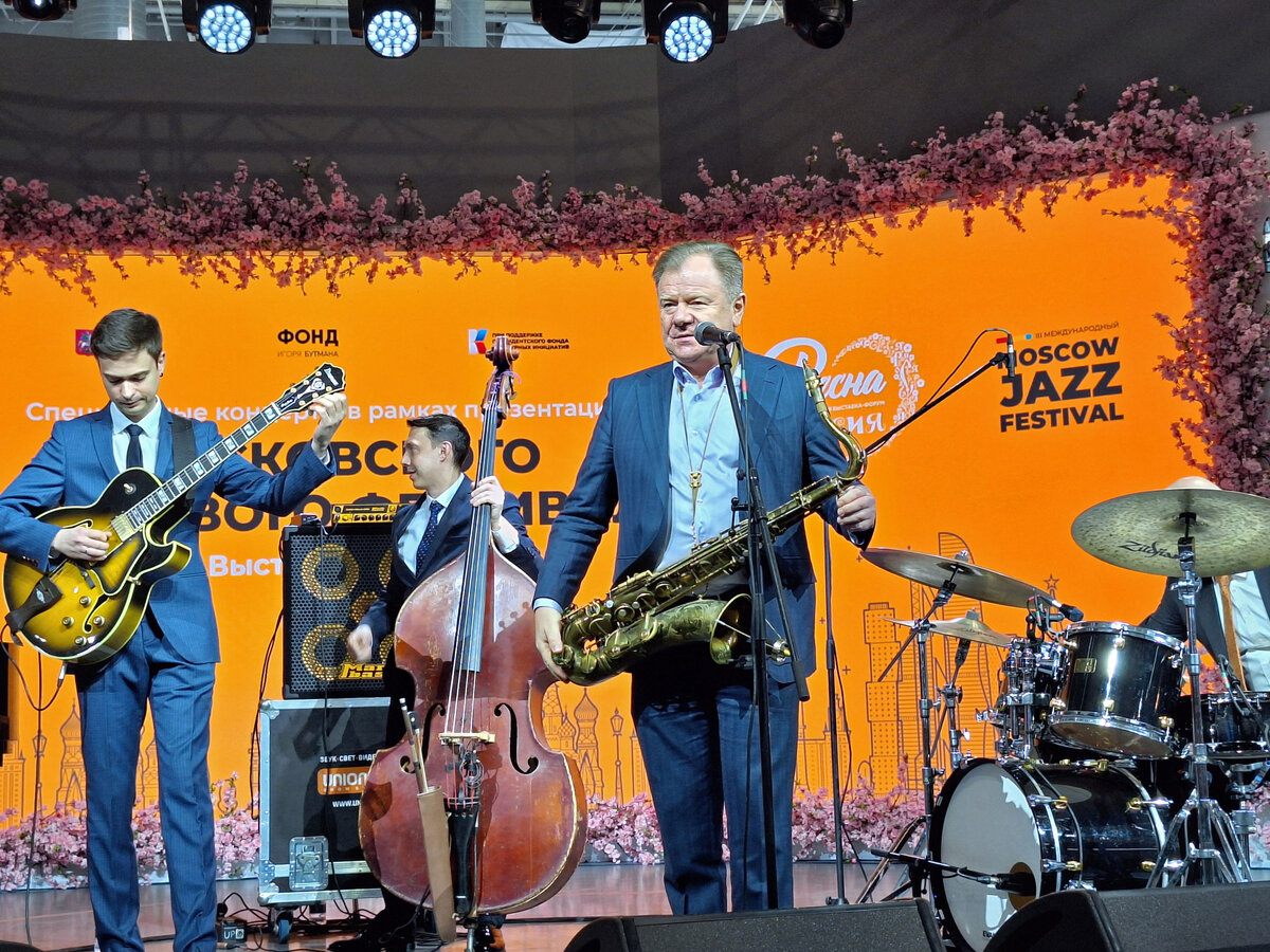 Квинтет Moscow Jazz Festival Игоря Бутмана. Фото Галины Савинич