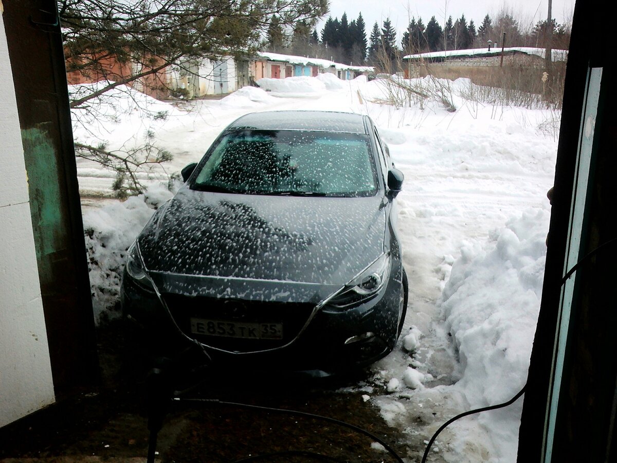 Еще старый гараж...