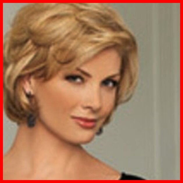 Ирина не узнала свое отражение в зеркале. это была она и не она.