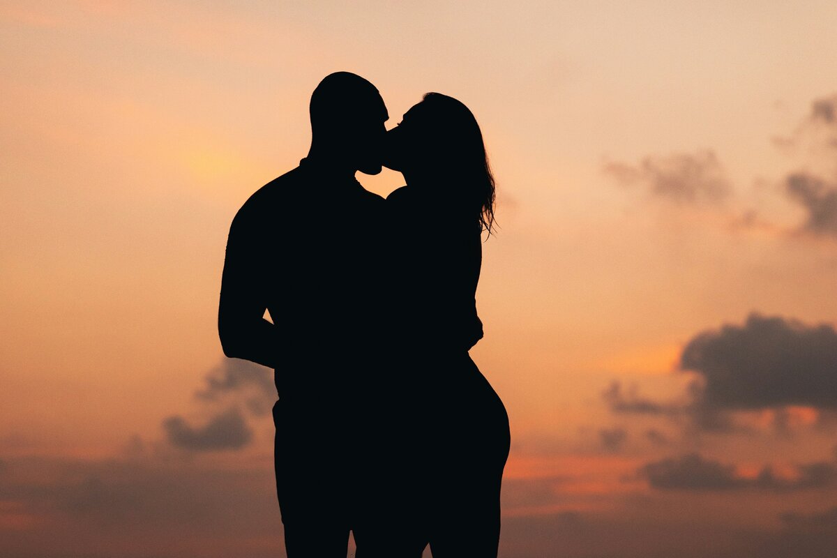     Идеальная пара: насколько совместимы Лошадь и Коза по восточному гороскопу