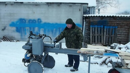 Гидроколун с мопедовским двигателем Ч1