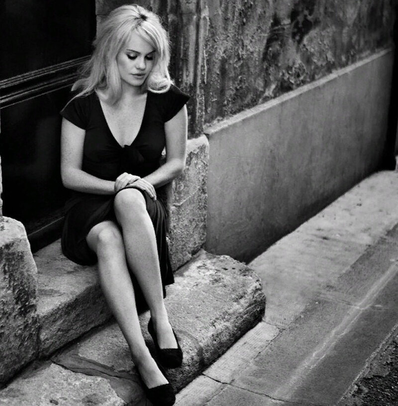    В 2020 году Даффи удалила все фото из соцсетей, оставив только этот черно-белый кадрСоцсети Даффи