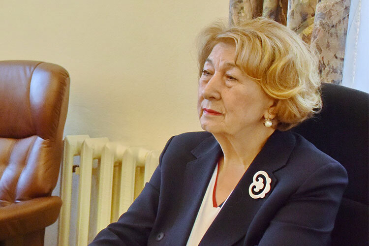    Зиля Валеева: «Подобного градуса обсуждения, я считаю, быть не должно. Поэтому мы взвешенно и кропотливо подготовимся к данному вопросу, это очень болезненная тема»