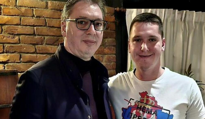 Вот эта фотография из соцсетей Вучича.