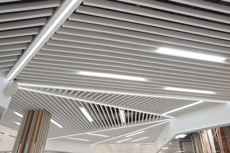 Реечный кубообразный потолок скандинавский дизайн "С"