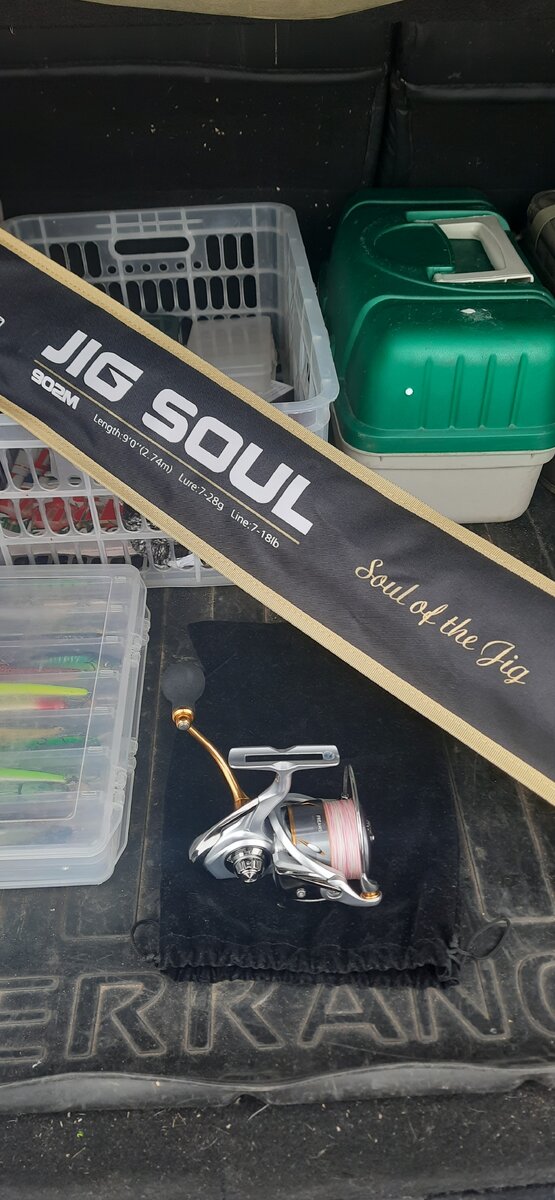 Катушка Daiwa 21 Freams LT 4000-С по балансу подошла идеально.