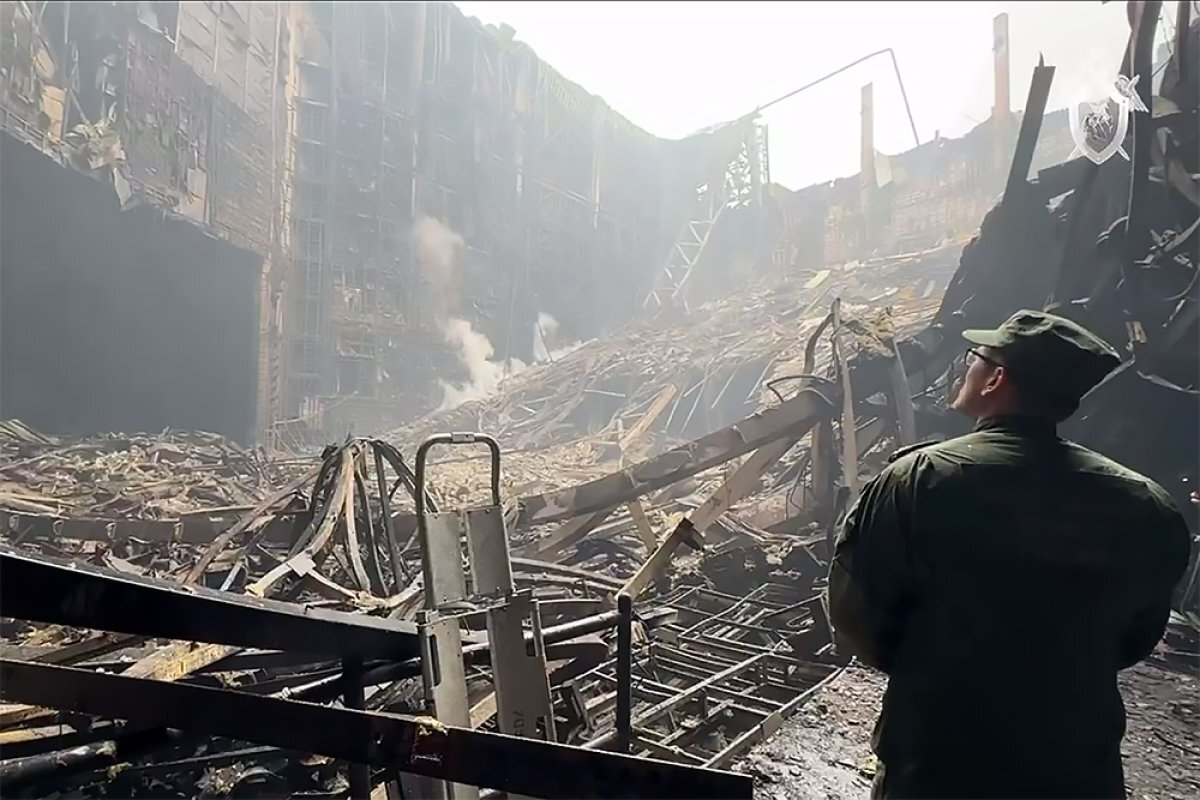    Сотрудник Внуково погиб при попытке обезвредить террориста в «Крокусе»