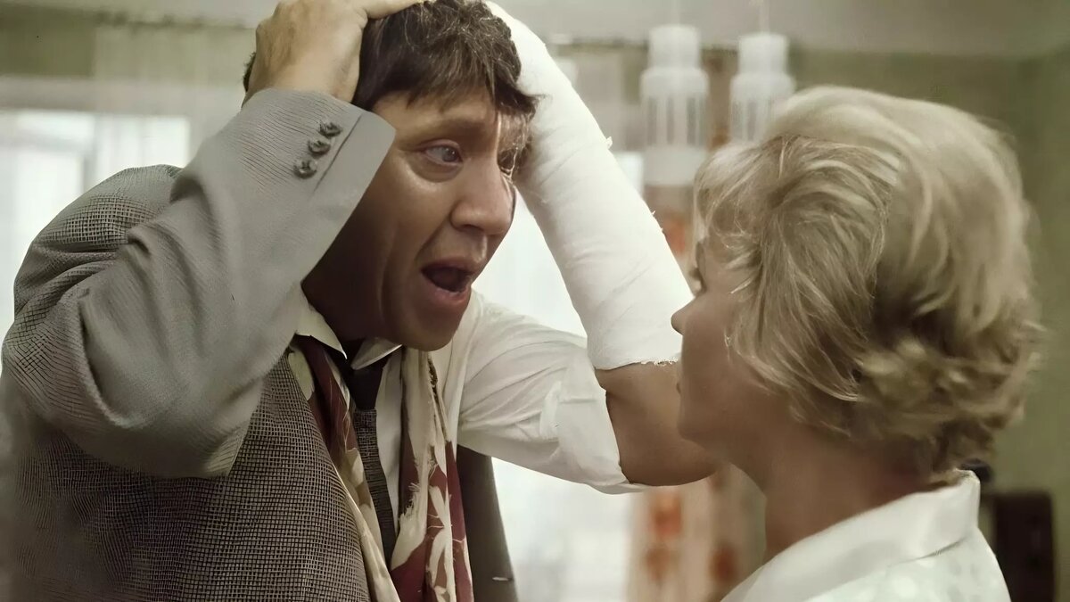     Знаменитый советский артист кино и цирка Юрий Никулин вновь появится на киноэкране, но уже в цифровом виде: его образ воссоздали с помощью искусственного интеллекта для съемок семейной комедии «Манюня: Приключения в Москве».