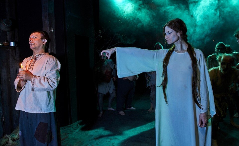    Визитной карточкой театра «У Моста» является спектакль «Вий». Фото: театр «У Моста».