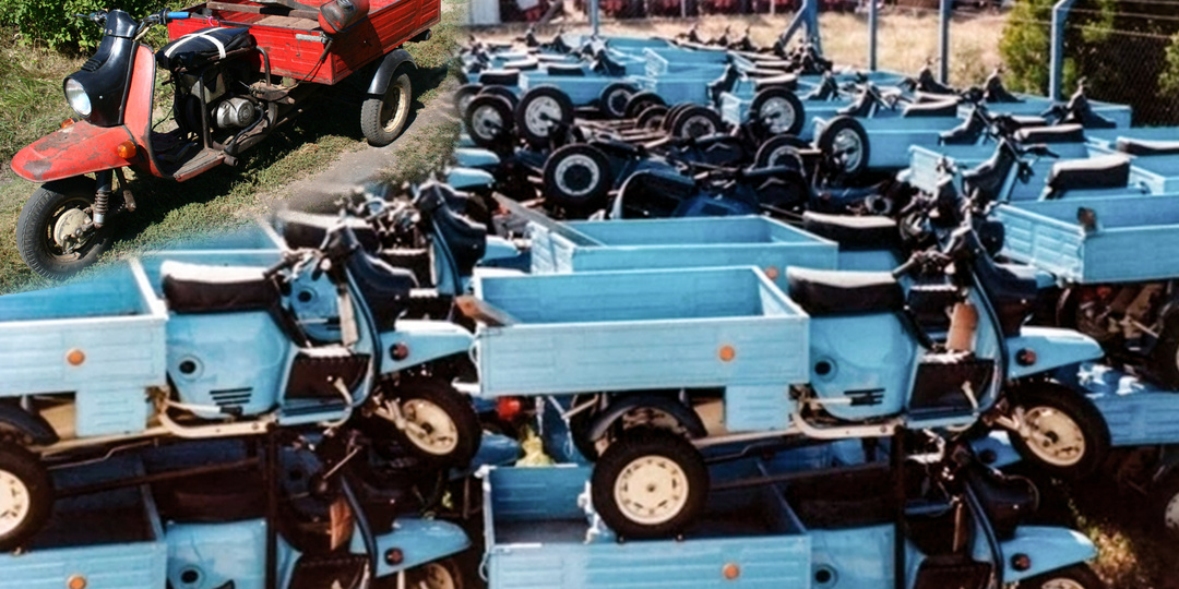 Советский мотороллер «Муравей» - мечта дачника. В детстве в кузове весело было кататься