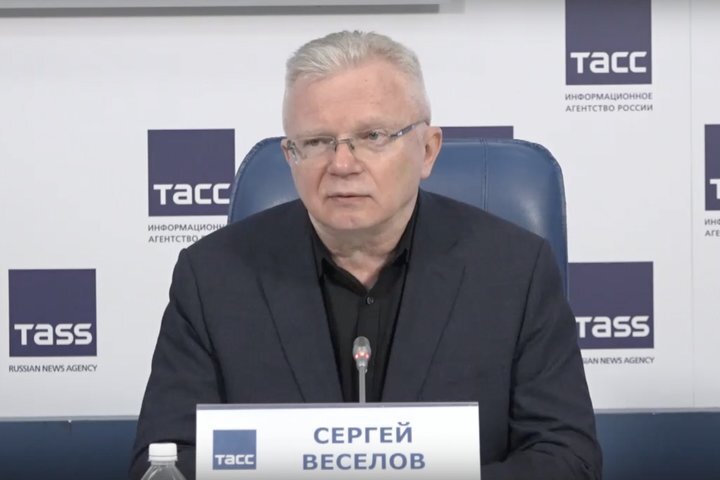 Фото: Скриншот realnoevremya.ru онлайн-трансляции пресс-конференции ТАСС 