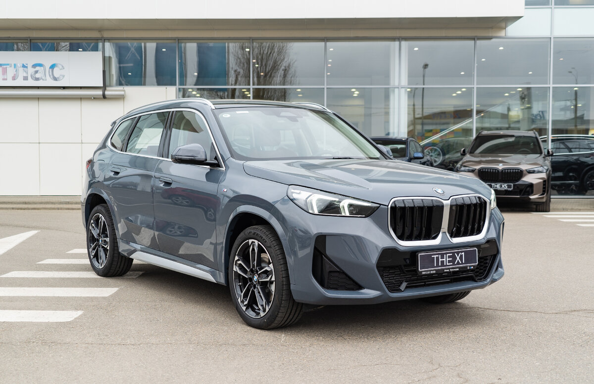 BMW X1 Long 2024 в новом кузове U12. Честный обзор: преимущества и  недостатки. | Атлас | Дзен