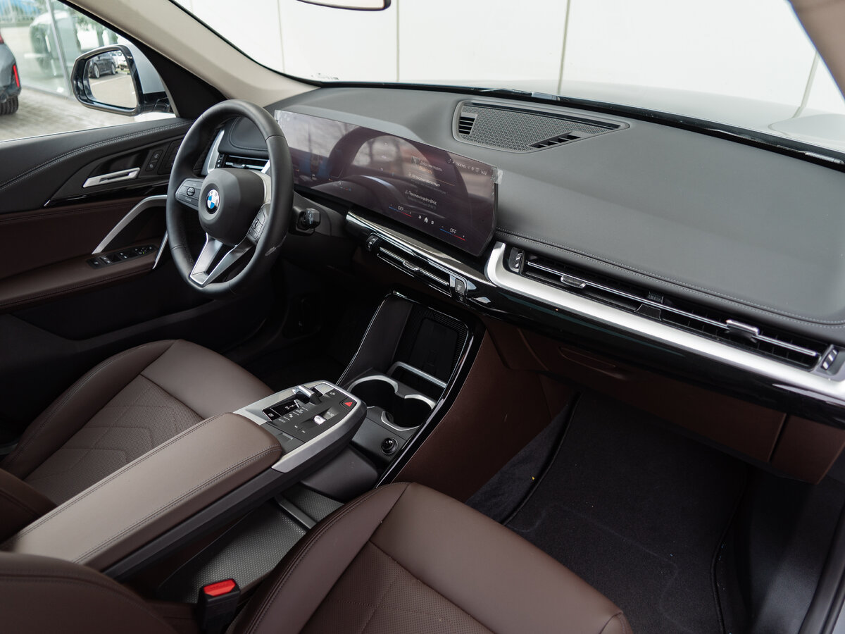BMW X1 Li, 2024. Интерьер. 