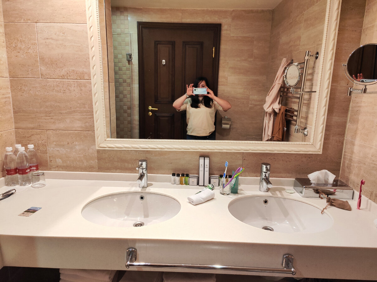 Двойная раковина) очень удобно, дети не дерутся). 