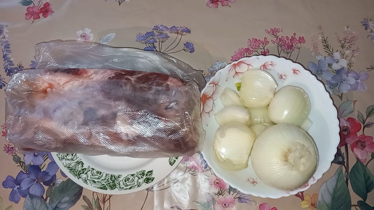 Свинина и лук 