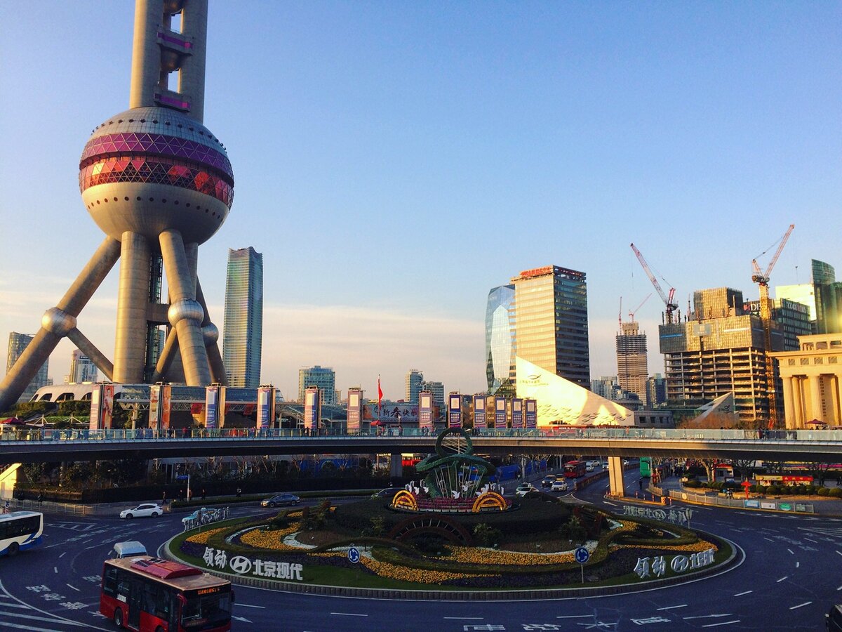 Район Пудун и «Восточная жемчужина».