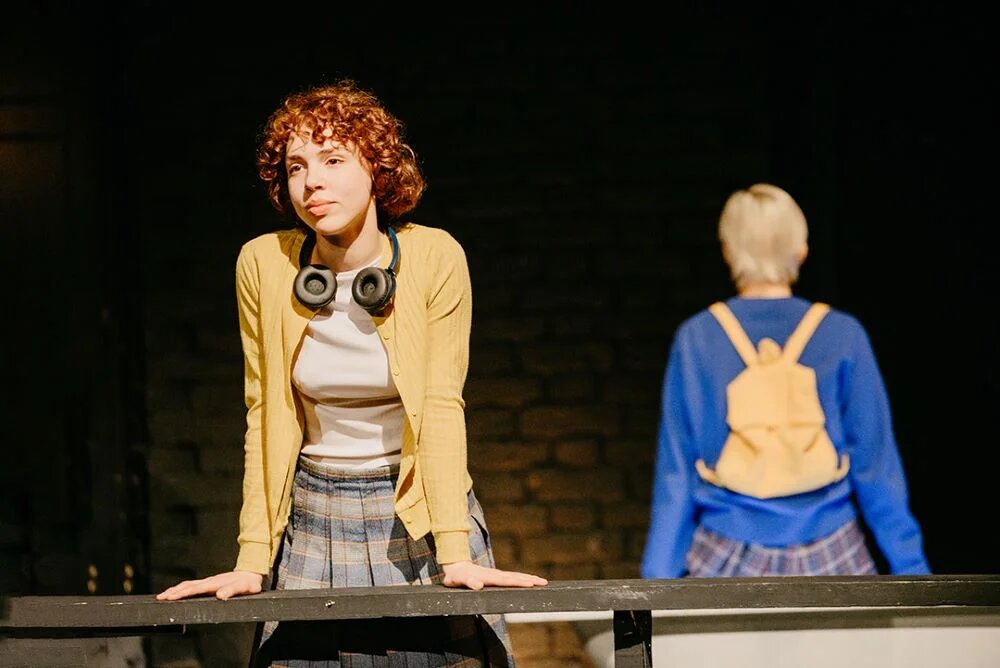 Кумуткан спектакль. Кумуткан спектакль. Приоткрытый микрофон спектакль. Спектакль сказка о потерянном времени в москве. Сказка о потерянном времени спектакль.